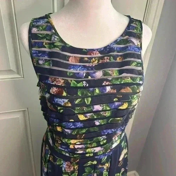 💛”Adrianna Papell” Blue Floral Midi Dress w/ Mesh Detail and Zip Back Size 6 💙 - Picture 3 of 11